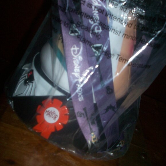 NEW Disneyl Nightmare Before Christmas MAYOR Jack Sipper 18" Tall - Picture 5 of 7